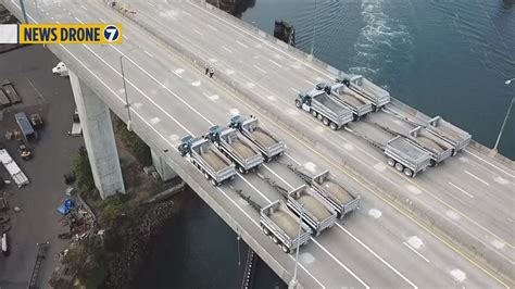 west seattle bridge hit by ship